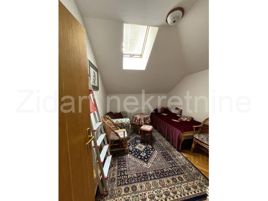 Квартира, 645 м², 100 000$ — FAKTOR